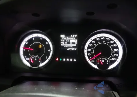 2016 Ram 2500 Tradesman z USA, uszkodzony, nr VIN 3C6TR5HT8GG359608